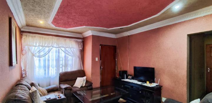 3 Bedroom Property for Sale in Windmill Park Gauteng