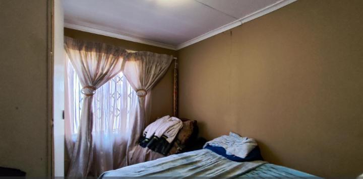 3 Bedroom Property for Sale in Windmill Park Gauteng
