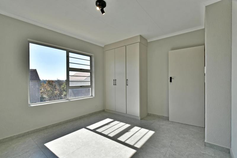 3 Bedroom Property for Sale in Sundowner Gauteng