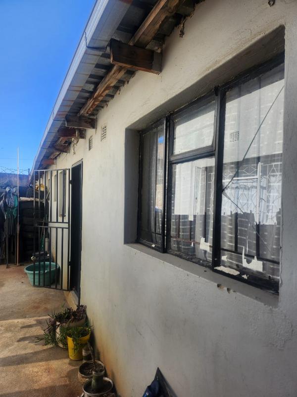 8 Bedroom Property for Sale in Forest Hill Gauteng