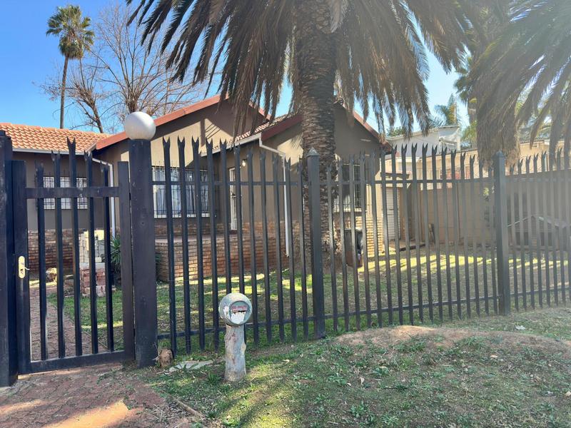 3 Bedroom Property for Sale in Erasmia Gauteng