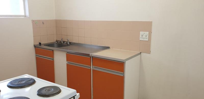 To Let 1 Bedroom Property for Rent in Bedford Gardens Gauteng
