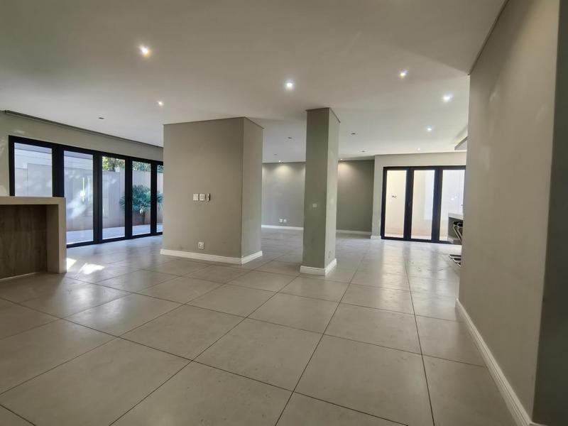 To Let 3 Bedroom Property for Rent in Bedfordview Gauteng