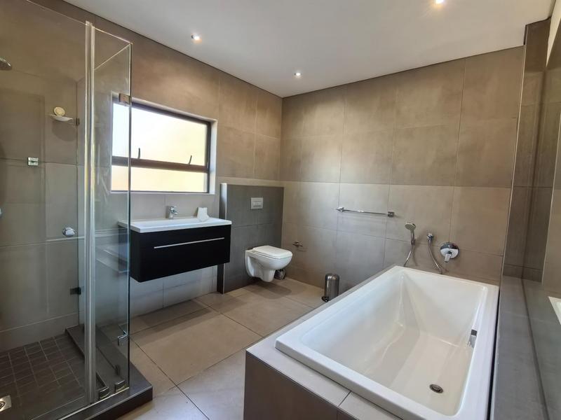 To Let 3 Bedroom Property for Rent in Bedfordview Gauteng