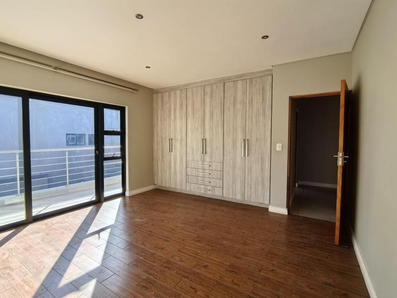 To Let 3 Bedroom Property for Rent in Bedfordview Gauteng