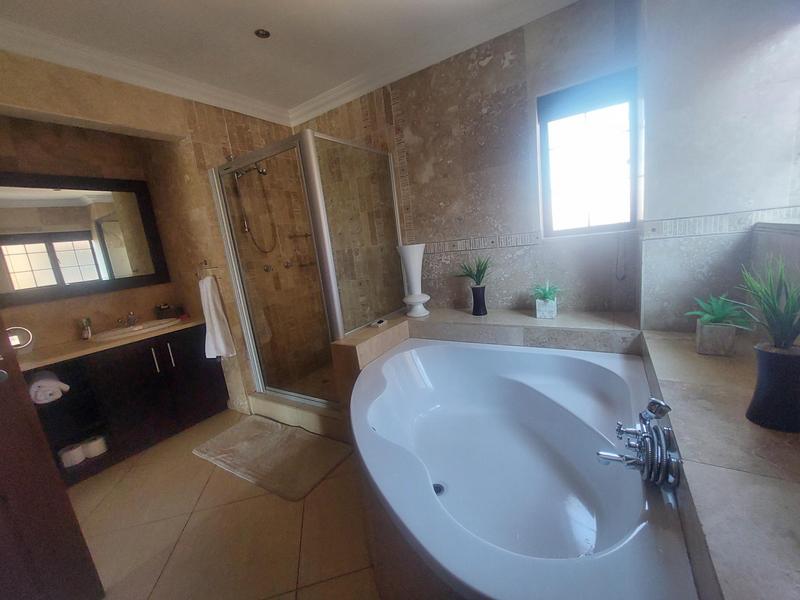 To Let 4 Bedroom Property for Rent in Eldo Meadows Gauteng