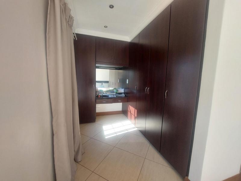 To Let 4 Bedroom Property for Rent in Eldo Meadows Gauteng