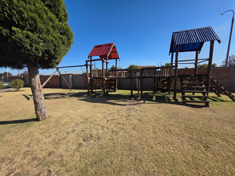 2 Bedroom Property for Sale in Van Dyk Park Gauteng