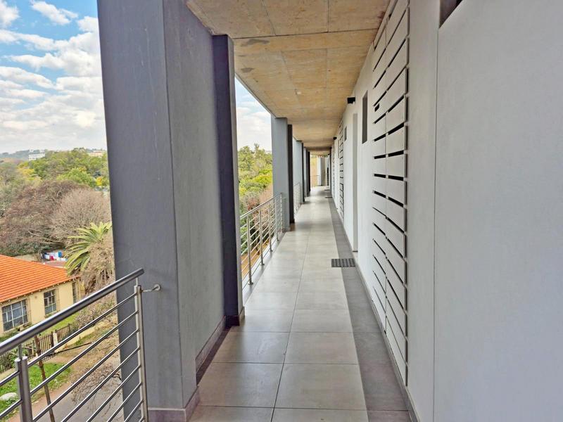 1 Bedroom Property for Sale in Houghton Estate Gauteng