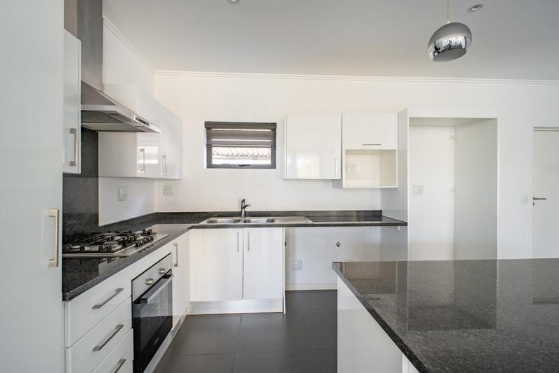 3 Bedroom Property for Sale in Bryanston Gauteng
