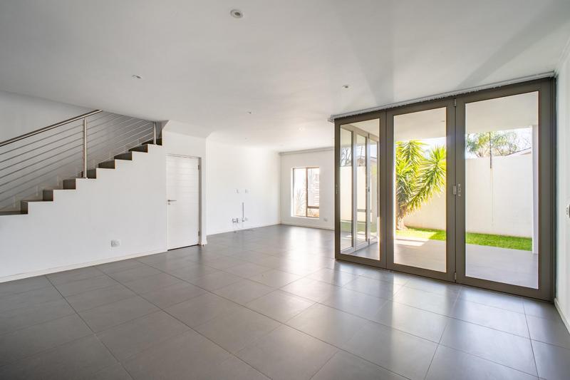 3 Bedroom Property for Sale in Bryanston Gauteng