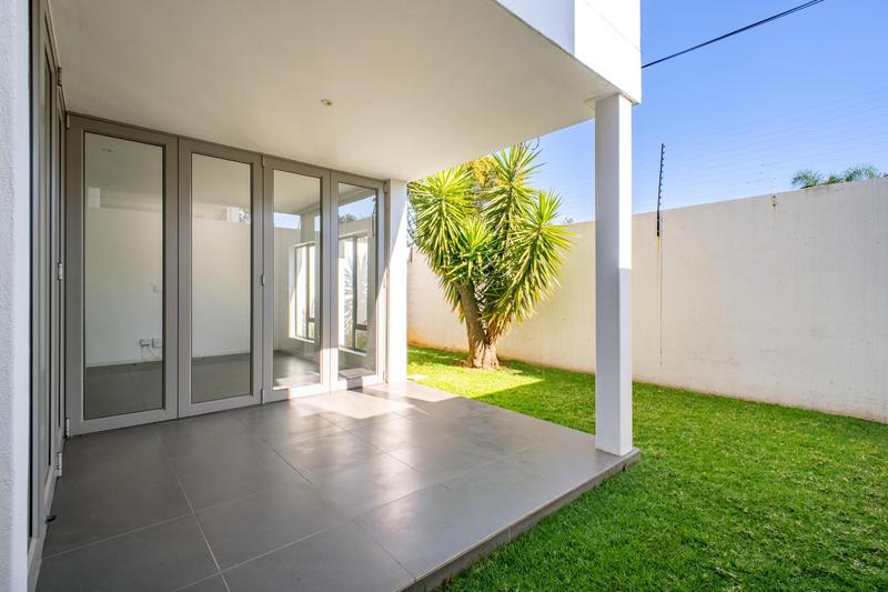 3 Bedroom Property for Sale in Bryanston Gauteng