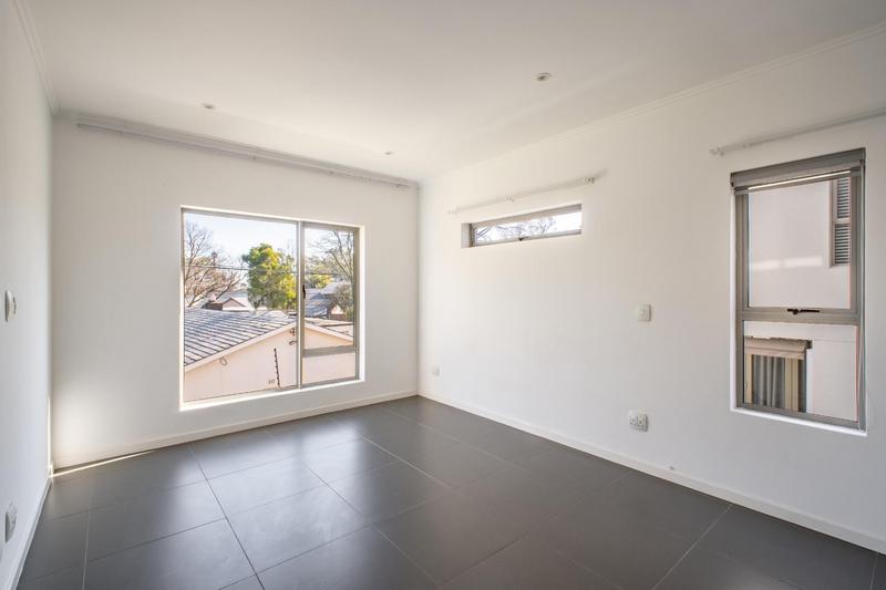 3 Bedroom Property for Sale in Bryanston Gauteng