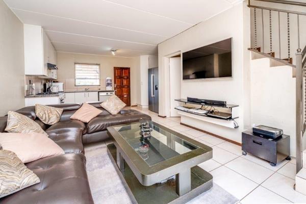 To Let 3 Bedroom Property for Rent in Wilgeheuwel Gauteng