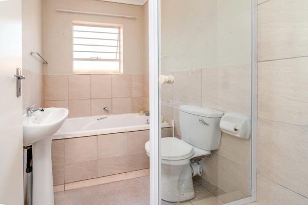 To Let 3 Bedroom Property for Rent in Wilgeheuwel Gauteng