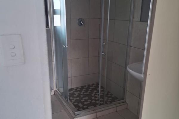 To Let 1 Bedroom Property for Rent in Protea Glen Gauteng
