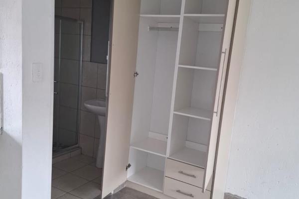 To Let 1 Bedroom Property for Rent in Protea Glen Gauteng