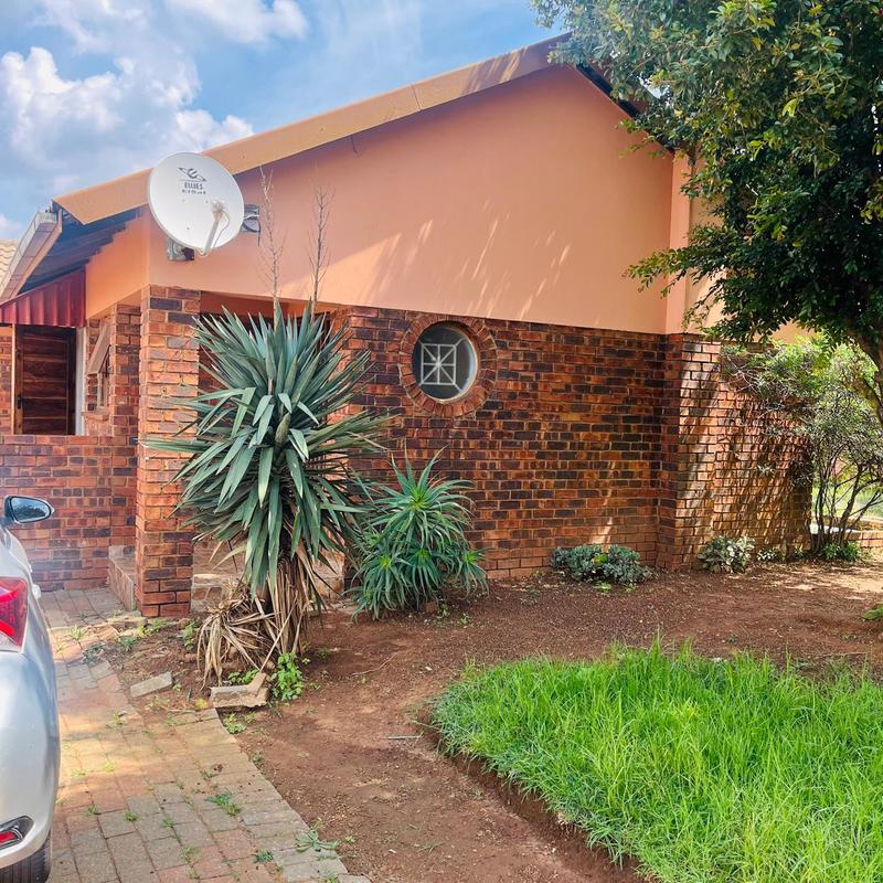 3 Bedroom Property for Sale in Zakariyya Park Gauteng