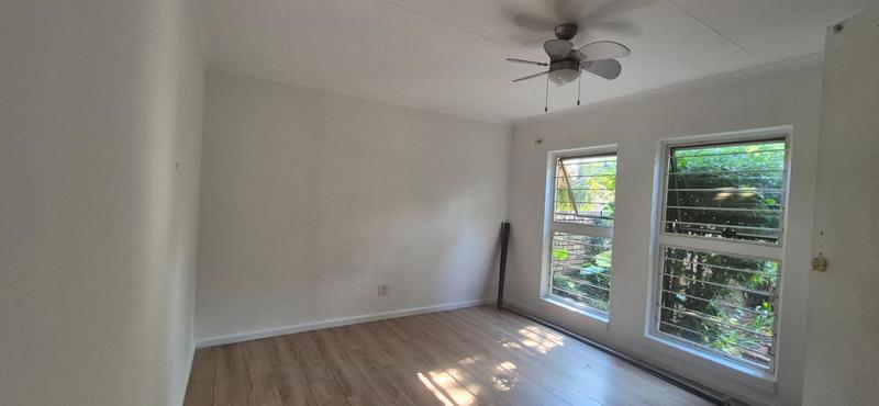 To Let 2 Bedroom Property for Rent in Die Hoewes Gauteng