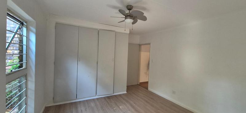 To Let 2 Bedroom Property for Rent in Die Hoewes Gauteng