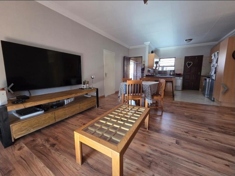 3 Bedroom Property for Sale in New Market Gauteng