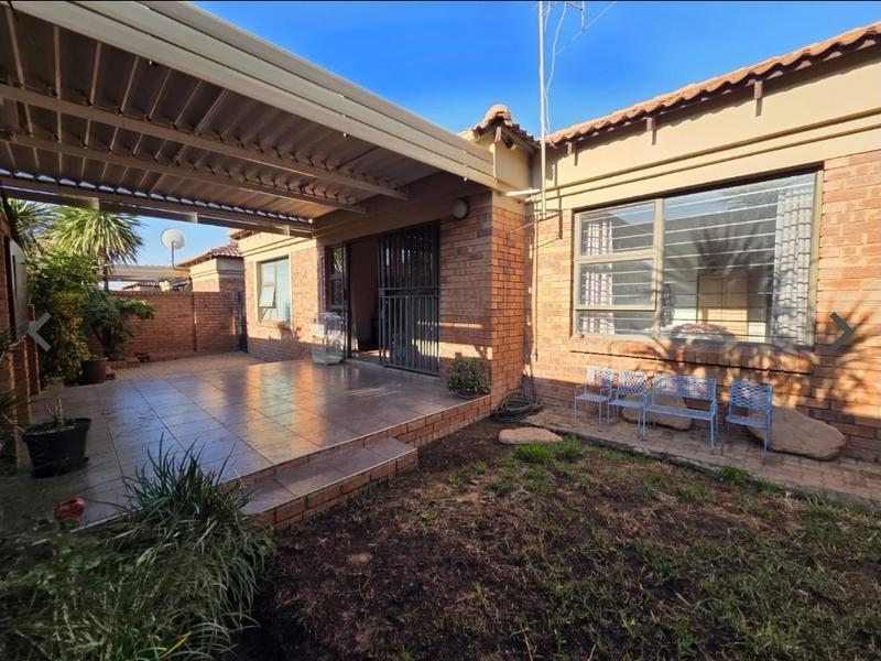 3 Bedroom Property for Sale in New Market Gauteng