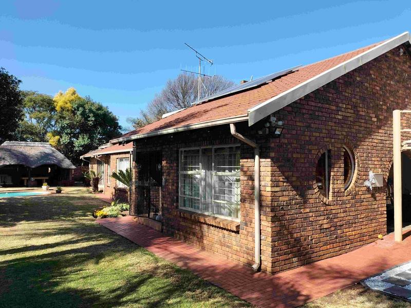 3 Bedroom Property for Sale in Wierda Park Gauteng