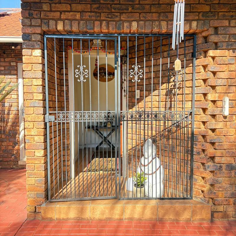 3 Bedroom Property for Sale in Wierda Park Gauteng