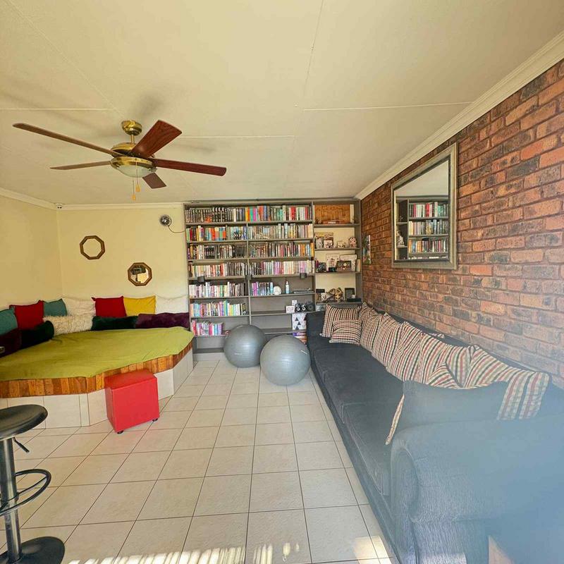 3 Bedroom Property for Sale in Wierda Park Gauteng