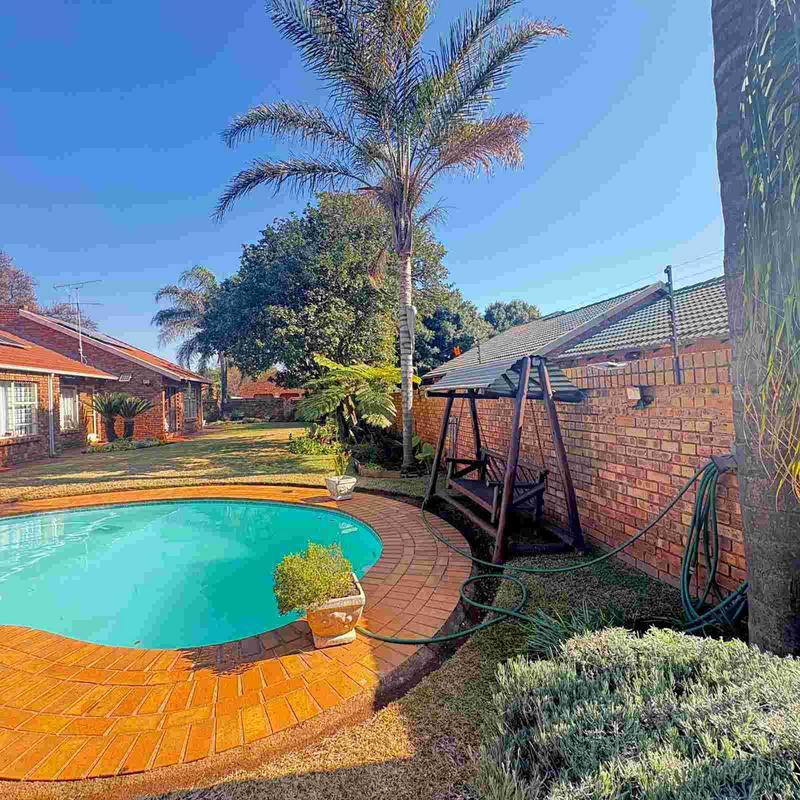 3 Bedroom Property for Sale in Wierda Park Gauteng