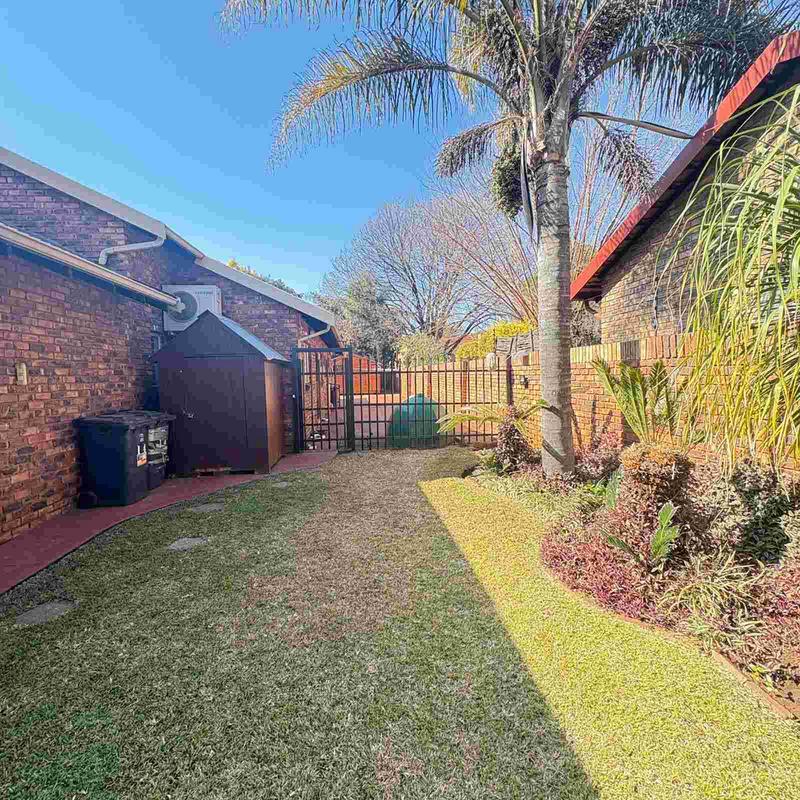 3 Bedroom Property for Sale in Wierda Park Gauteng