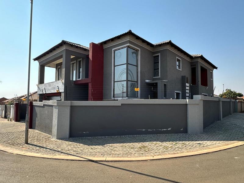 3 Bedroom Property for Sale in The Orchards Gauteng