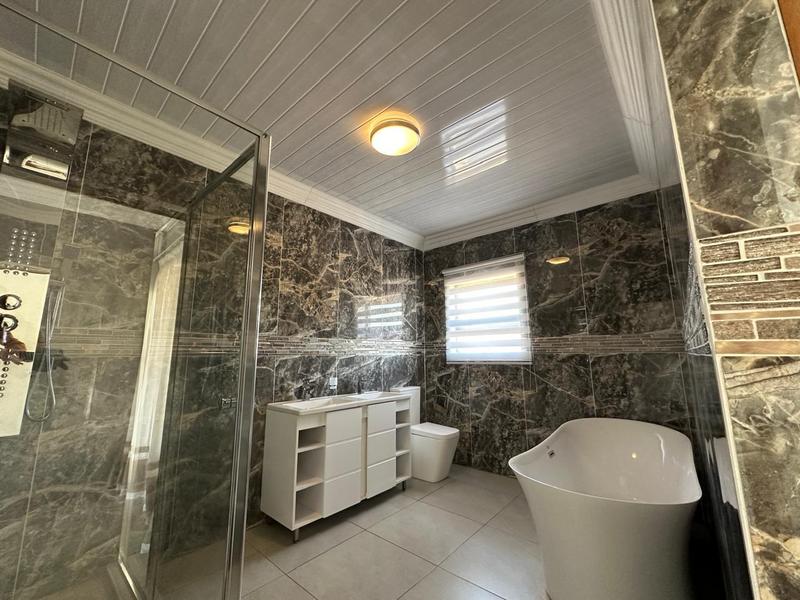 3 Bedroom Property for Sale in The Orchards Gauteng