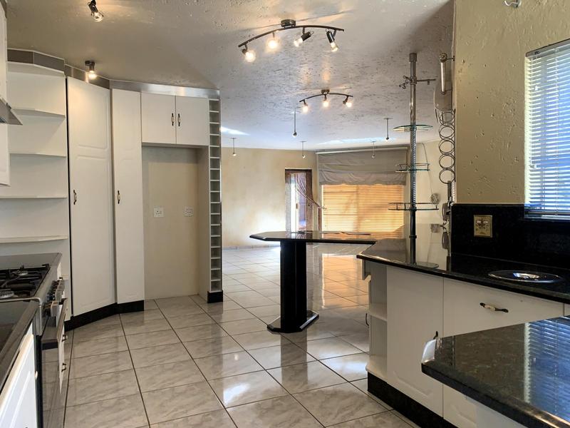4 Bedroom Property for Sale in Sunward Park Gauteng