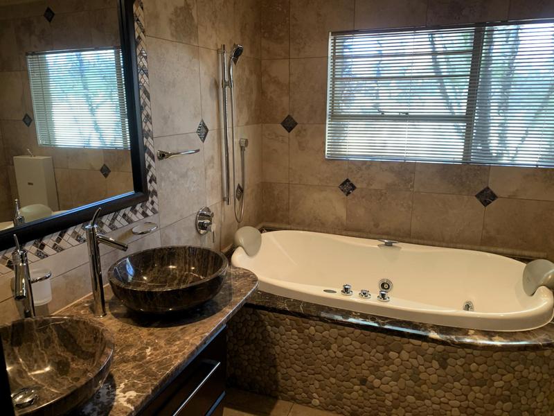 4 Bedroom Property for Sale in Sunward Park Gauteng