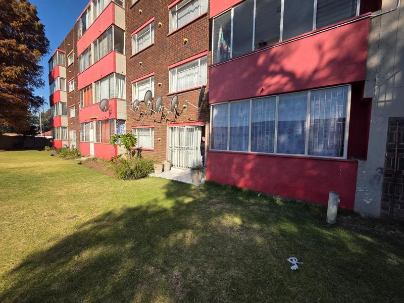 2 Bedroom Property for Sale in Cason Gauteng