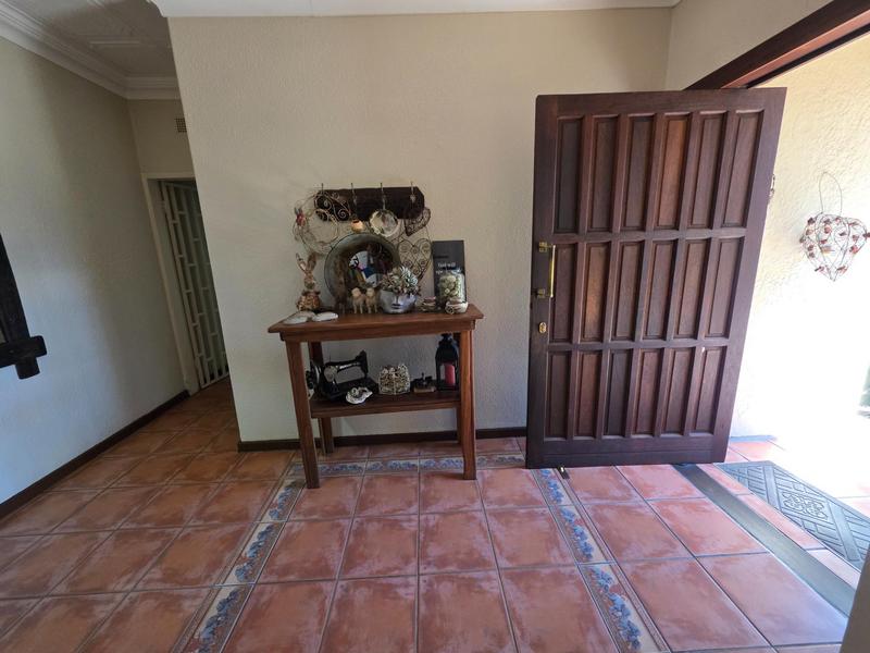 5 Bedroom Property for Sale in Libradene Gauteng