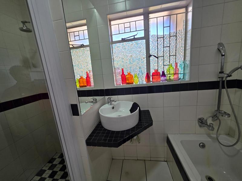 5 Bedroom Property for Sale in Libradene Gauteng