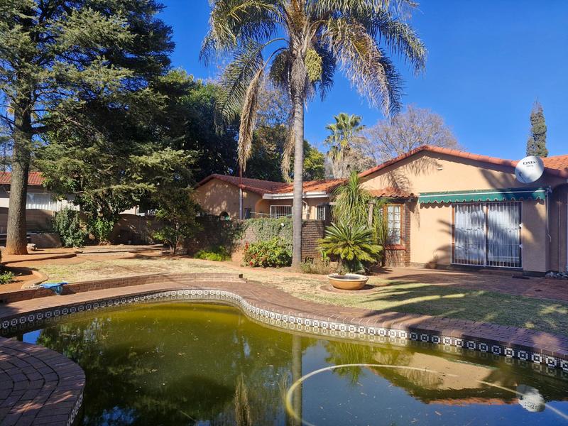 3 Bedroom Property for Sale in Birch Acres Gauteng