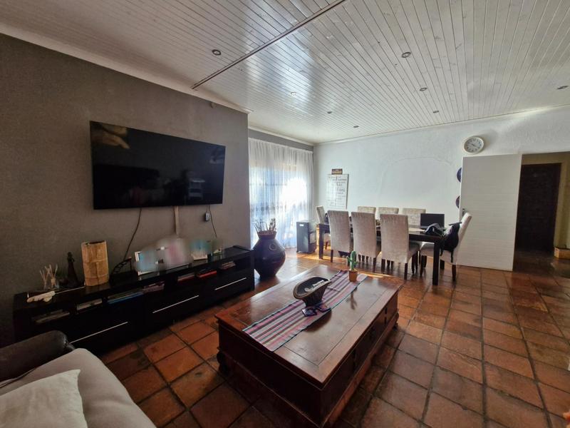 3 Bedroom Property for Sale in Birch Acres Gauteng
