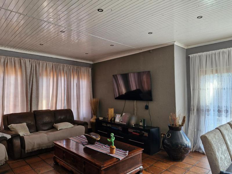 3 Bedroom Property for Sale in Birch Acres Gauteng