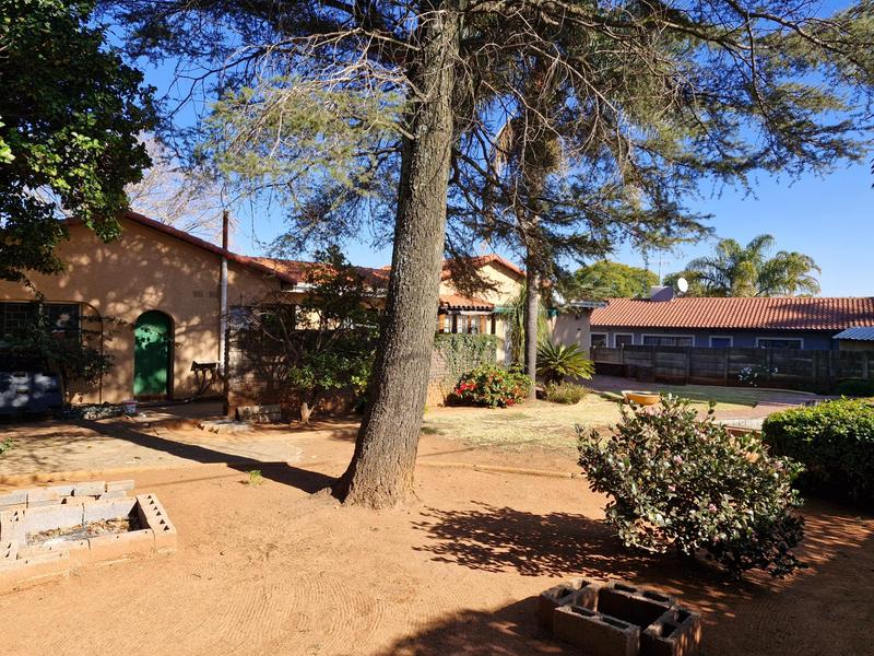3 Bedroom Property for Sale in Birch Acres Gauteng