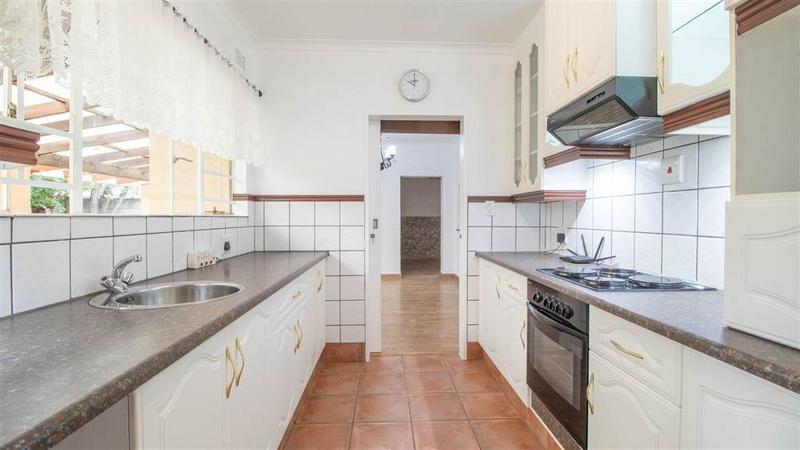 4 Bedroom Property for Sale in Van Riebeeck Park Gauteng