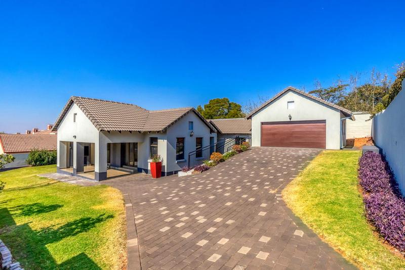 3 Bedroom Property for Sale in Country View Estate Gauteng