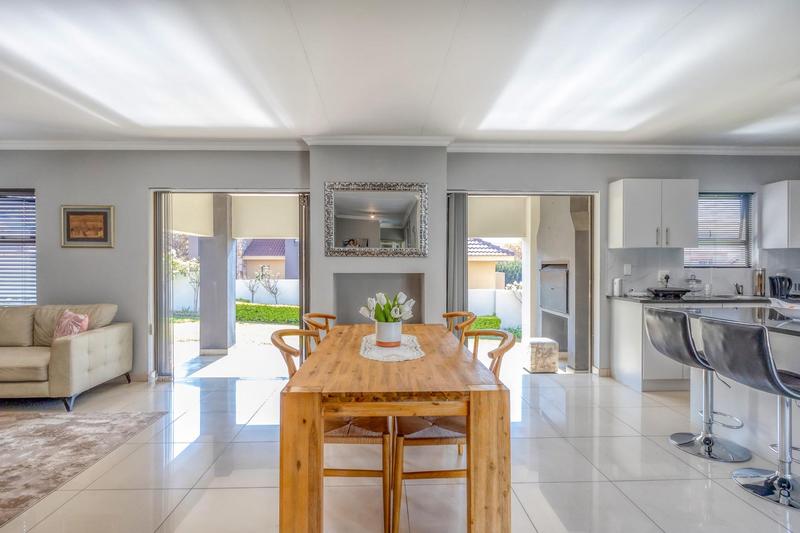 3 Bedroom Property for Sale in Country View Estate Gauteng