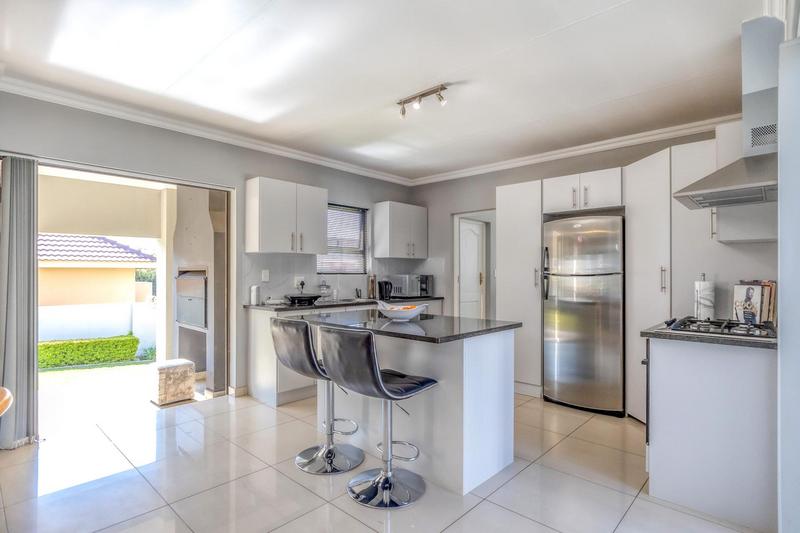 3 Bedroom Property for Sale in Country View Estate Gauteng