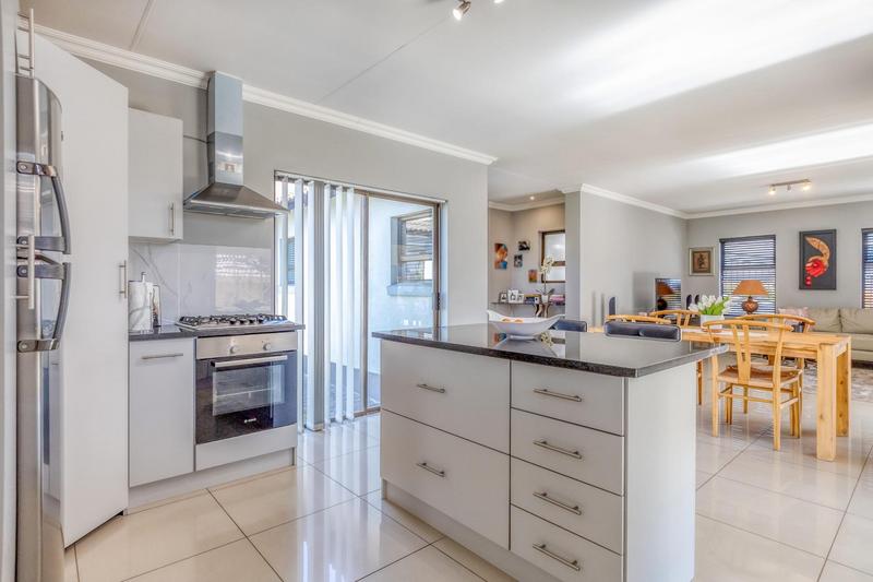3 Bedroom Property for Sale in Country View Estate Gauteng