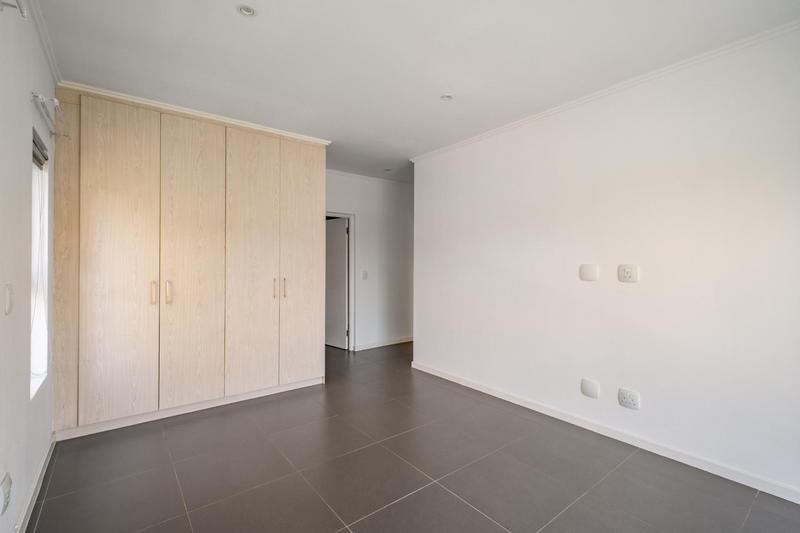 To Let 3 Bedroom Property for Rent in Bryanston Gauteng