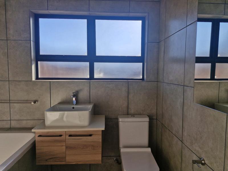 To Let 2 Bedroom Property for Rent in Six Fountains Residential Estate Gauteng