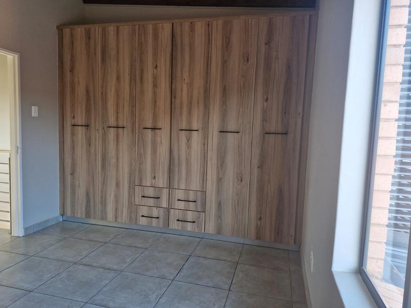 To Let 2 Bedroom Property for Rent in Six Fountains Residential Estate Gauteng